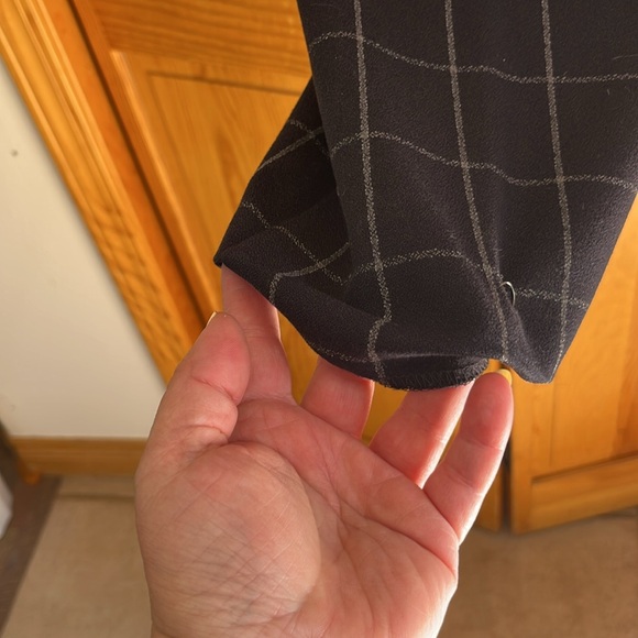 Express Dark Navy and Cream Plaid Pants - Picture 5 of 5